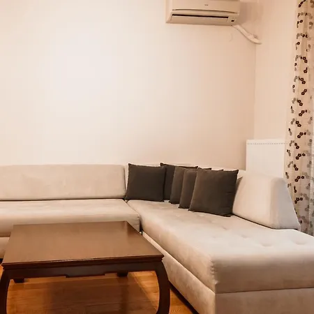 Wood In The Center Of Apartment *